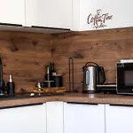 Jacobs Legacy - 4 Bedroom House, Free Parking, Near Center Semesterbostad