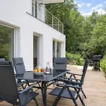 Jacobs Legacy - 4 Bedroom House, Free Parking, Near Center