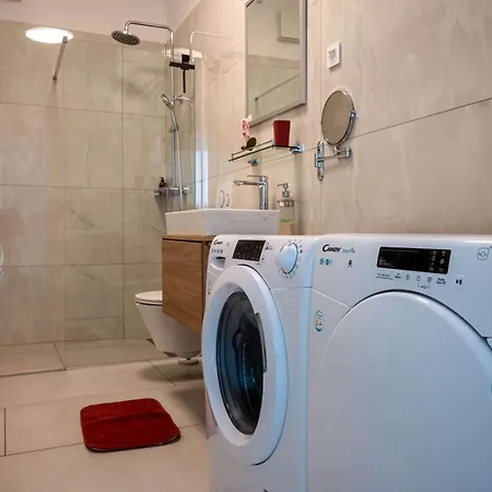 Jacobs Legacy - 4 Bedroom Private House Ljubljana Holiday home