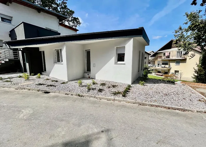 Jacobs Legacy - 4 Bedroom House, Free Parking, Near Center * 류블랴나