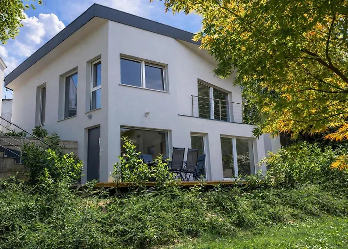 Jacobs Legacy - 4 Bedroom House, Free Parking, Near Center Ljubljana